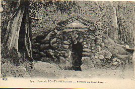 Tarjeta Postal: 399. FONTAINEBLEAU. Fontaine du Mont-Chauvet.